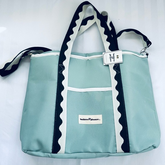NWT Business & Pleasure Cooler Tote Bag - Picture 2 of 8